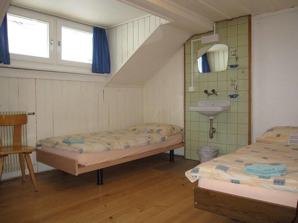 אינטרלאקן Happy Inn Lodge מראה חיצוני תמונה